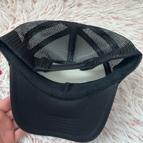 Kingdom Of Sequins Boutique Black Hey Girl Hey Lightning Rope Band Trucker Hat - Picture 4 of 6